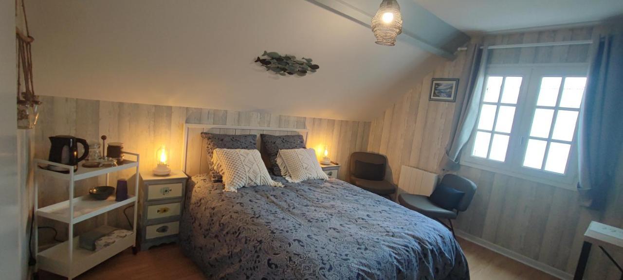 Bed and Breakfast L'Abrigit Curcy-sur-Orne Exterior foto